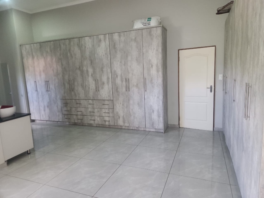 3 Bedroom Property for Sale in Rustenburg Central North West